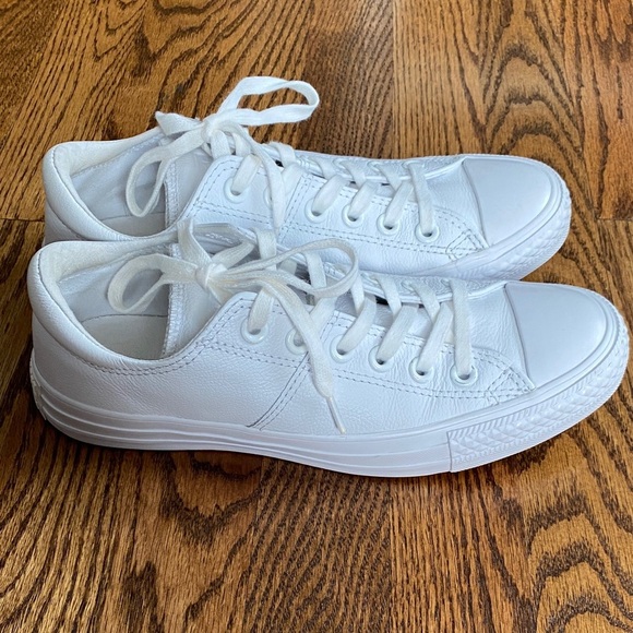 Chuck Taylor Madison OX low top leather converse, size 7.5. Excellent condition - Picture 6 of 13